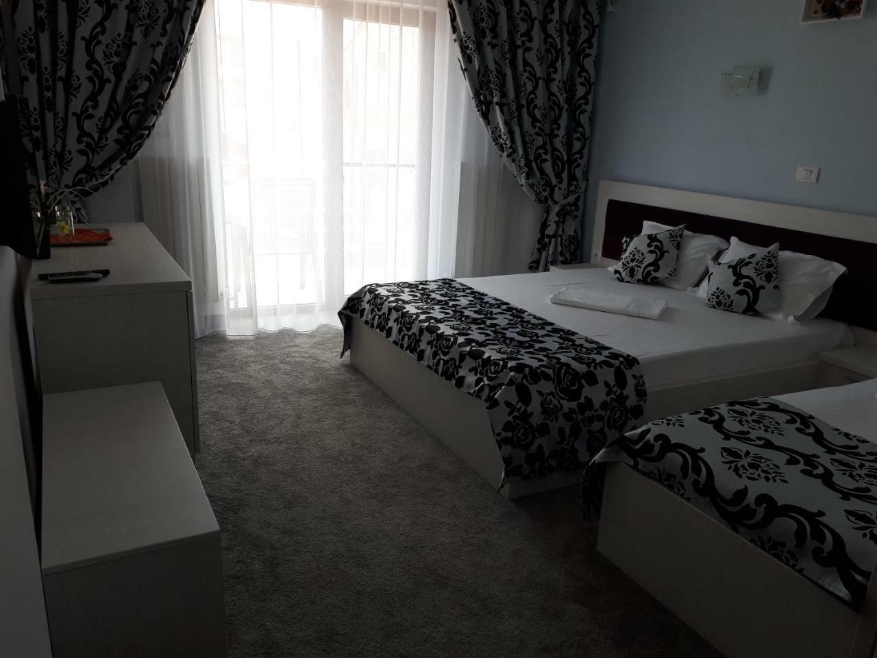 Vila Zara Navodari Ngoại thất bức ảnh